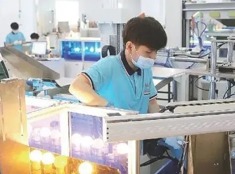 “5G+工業(yè)互聯(lián)網(wǎng)”的佛山樣本：先進(jìn)制造業(yè)如何跑出加速度？